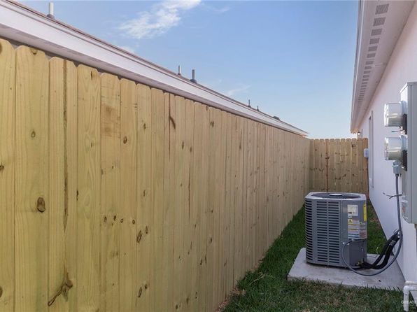 3121 Briggs St, Weslaco, TX 78596