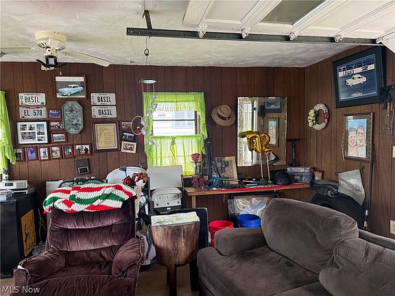 3rd image of 578 Sandusky St