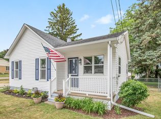 428 Schuring Rd, Portage, MI 49024