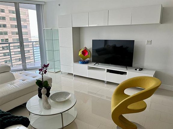 2nd image of 335 Biscayne Blvd #2202