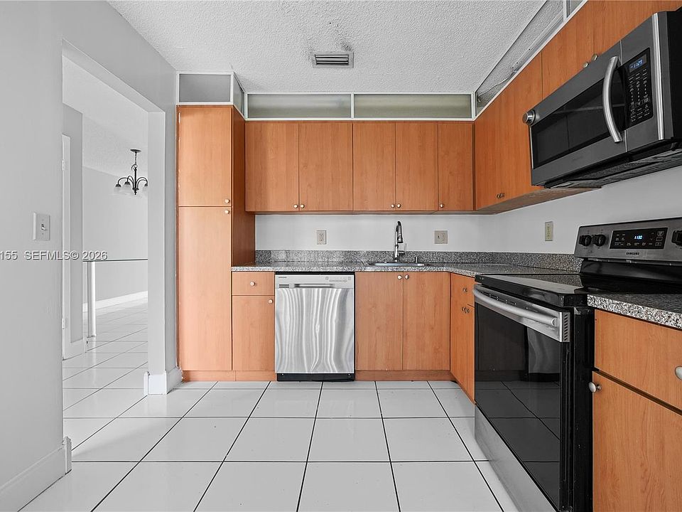 1st image of 1103 Sussex Dr #1103