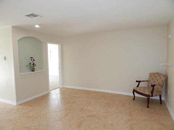 4th image of 4519 Belfountain St