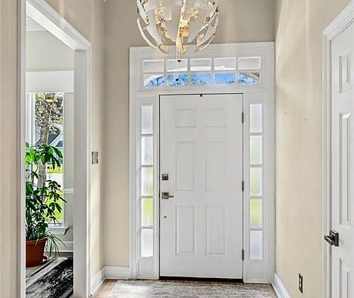 3rd image of 300 Westwood Dr
