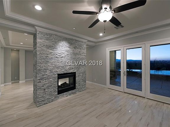 3rd image of 1307 Enchanted River Dr