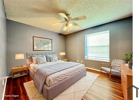 2210 Green Mere Dr — Photo 9