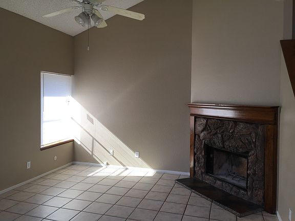 2nd image of 4660 E Van Buren Ave