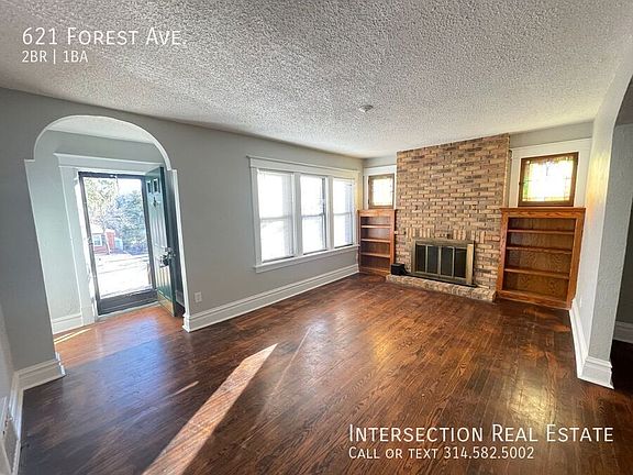 4th image of 621 Forest Ave