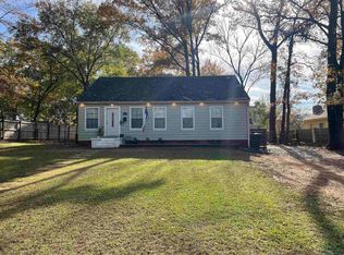 210 Meadow Ln, Longview, TX 75601