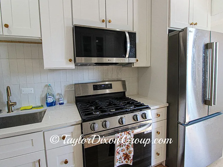 6617 S Minerva Ave #2 — Photo 13