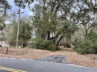 9 Shiney Rd, Saint Helena Island, SC 29920