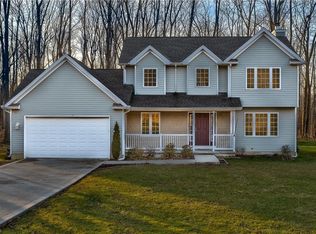 7070 Mildon Dr, Painesville, OH