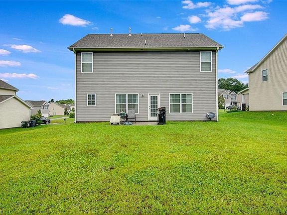 3rd image of 6713 Laurel Fork Dr