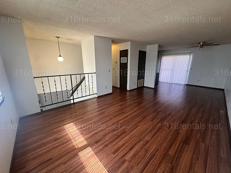 333 E Marion Ct — Photo 13