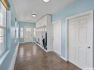 14455 E Melanie Ln, Palmer, AK 99645