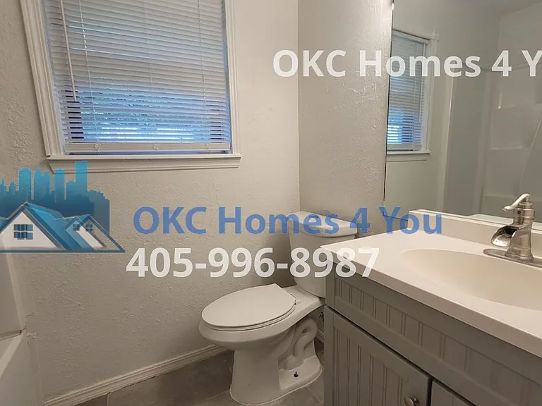1700 Edgewood Dr — Photo 14