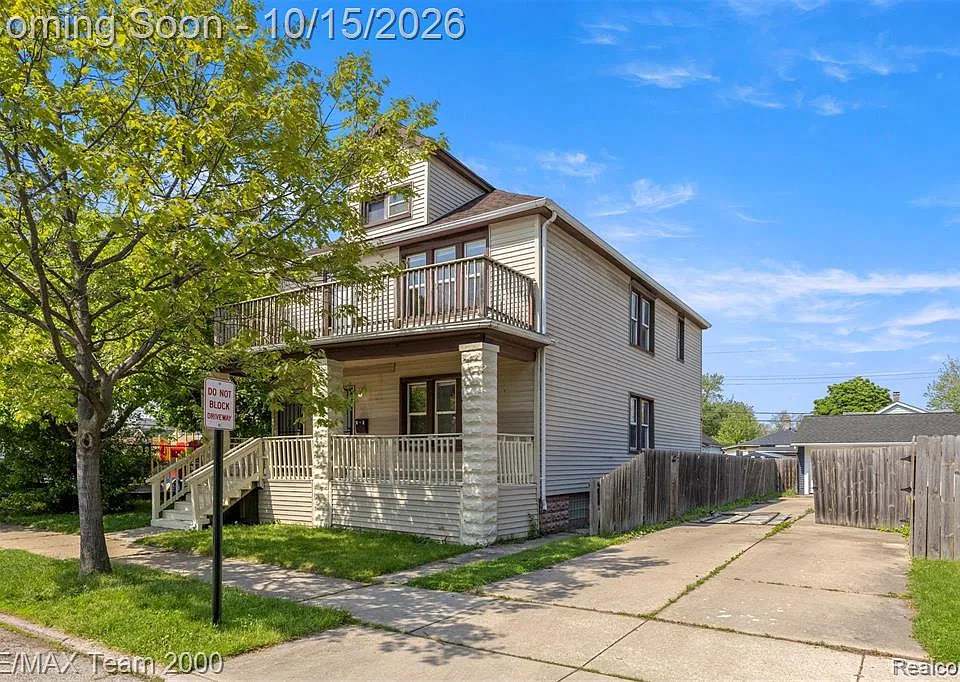 63 Stoner St