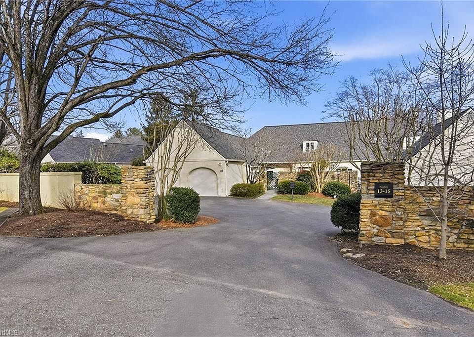 1st image of 15 Graylyn Place Ln