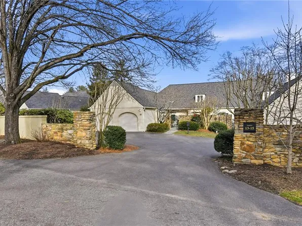 15 Graylyn Place Ln, Winston Salem, NC 27106