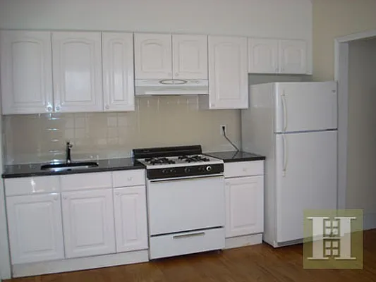 Rented by Halstead Real Estate | media 4