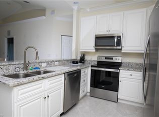 1051 Winding Pines Cir, Cape Coral, FL 33909
