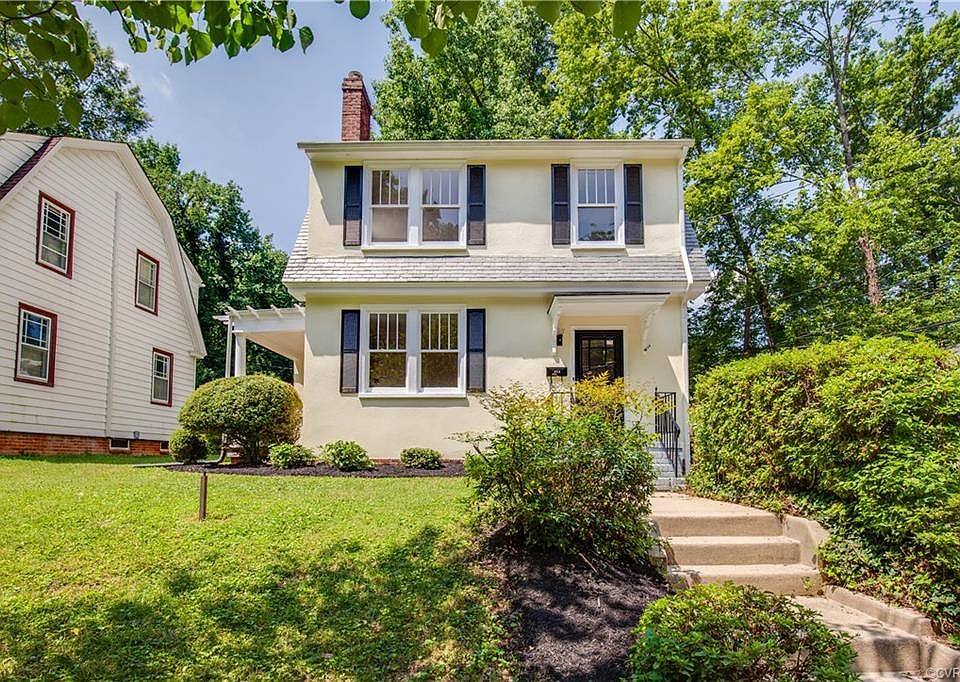 1st image of 828 W 29th St