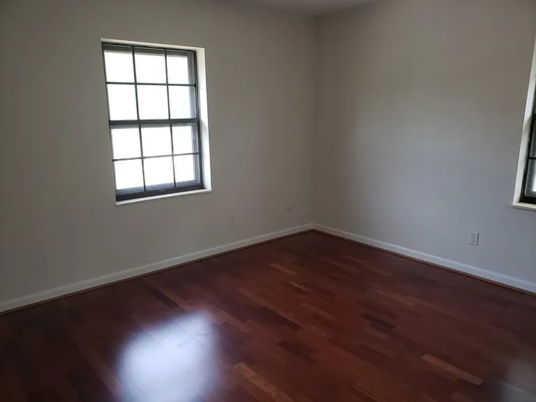 461 S Clay Ave #C — Photo 5