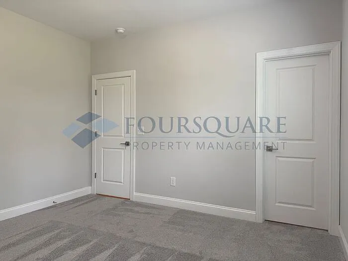 8156 Baronleigh Ln — Photo 70