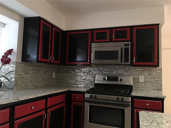 5th image of 1209 Brewer Dr