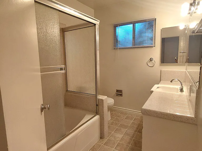 3617 E Broadway #18 — Photo 11