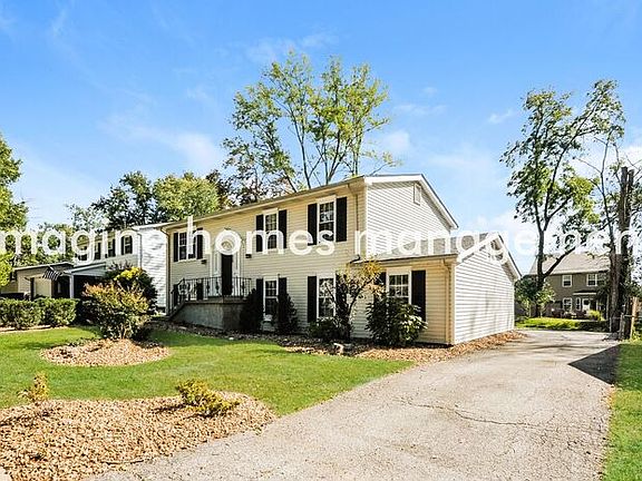 2nd image of 908 Broadhurst Dr