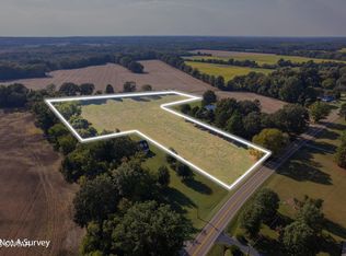 408 Milan Hwy, Trenton, TN 38382