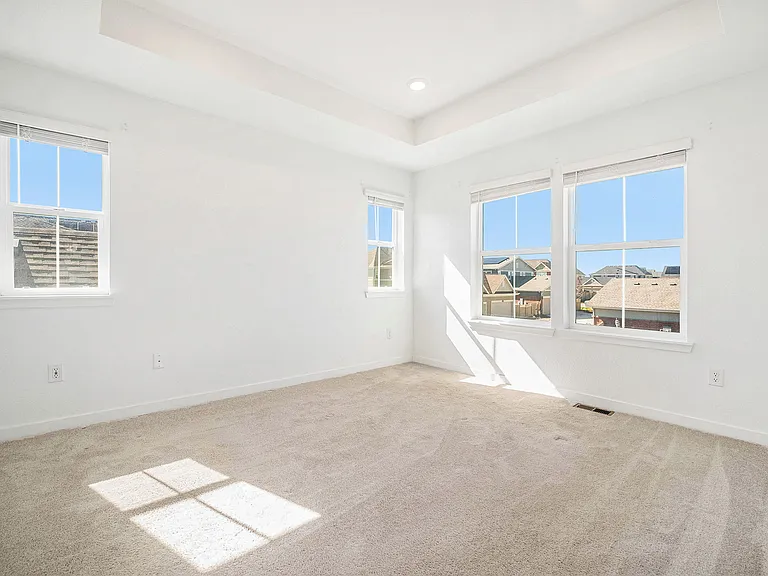 1661 Drake Aly — Photo 15