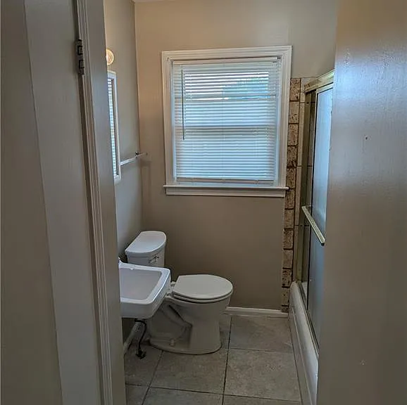 514 Clover Dr #4 — Photo 9