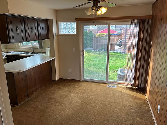 5th image of 18159 Jamestown Cir #159