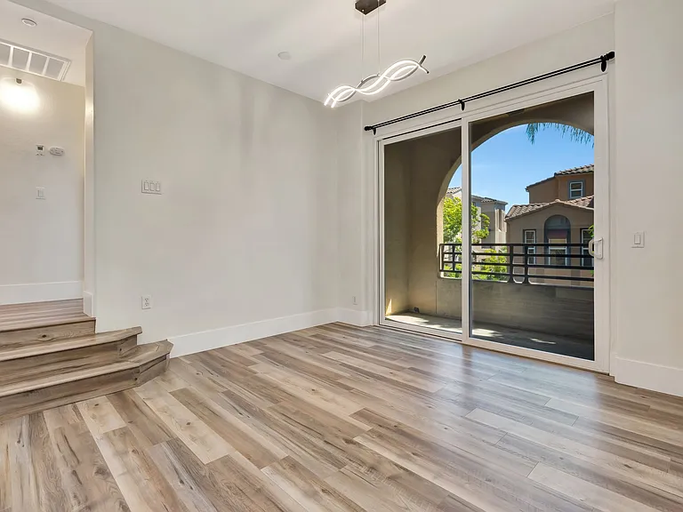 2822 Escala Cir — Photo 23