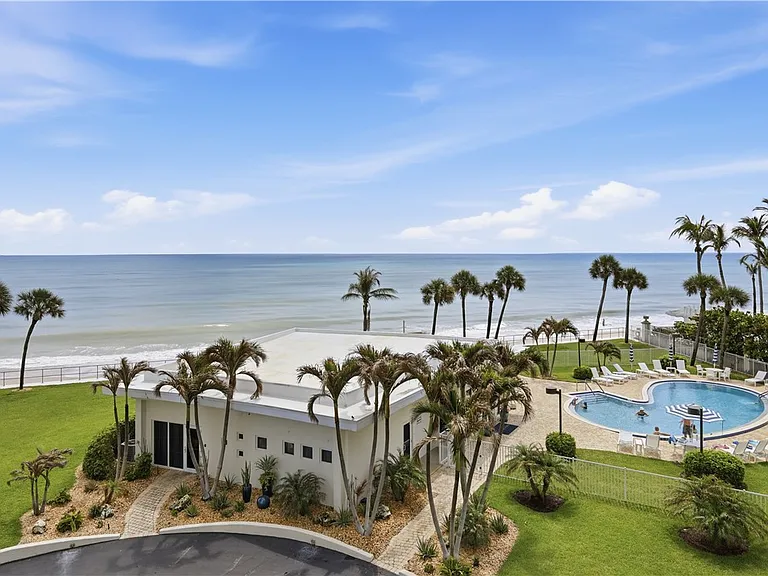 3554 Ocean Drive 703S #403S — Photo 1