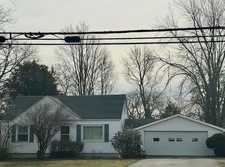 1819 W Wallen Rd, Fort Wayne, IN 46818