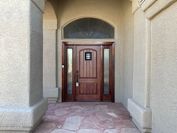 4th image of 2453 Dawn Dr