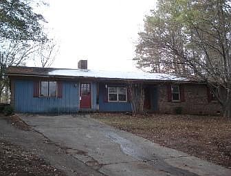 2nd image of 46 Dobson Dr