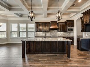 317 Oar Wood Dr, Granbury, TX 76049