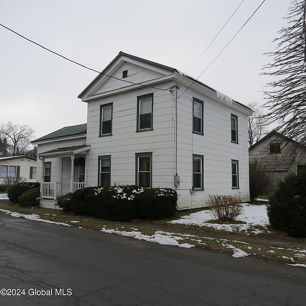 2nd image of 20 Franklin Street