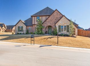 2800 Rustic Rd, Edmond, OK 73034