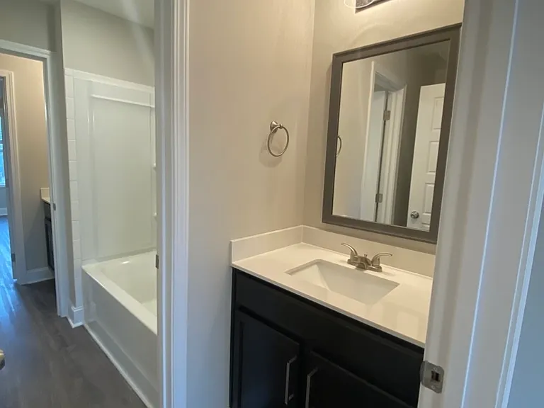 1024 Glenkirk Dr — Photo 7