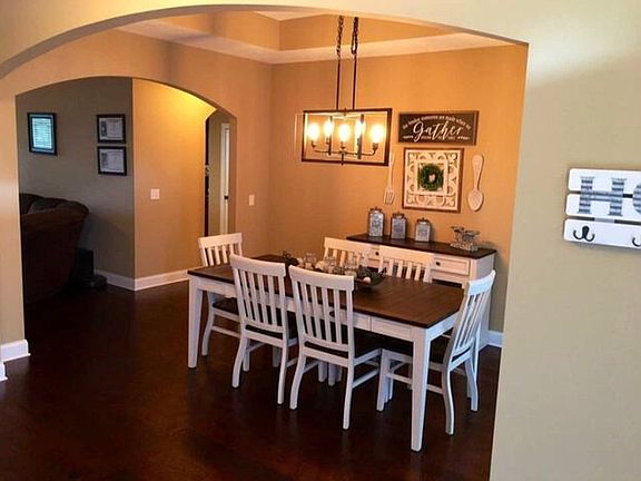 Formal Dining room 