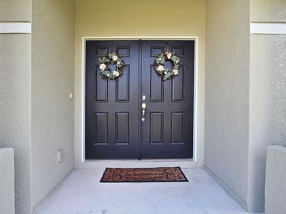 4th image of 597 Majestic Gardens Blvd