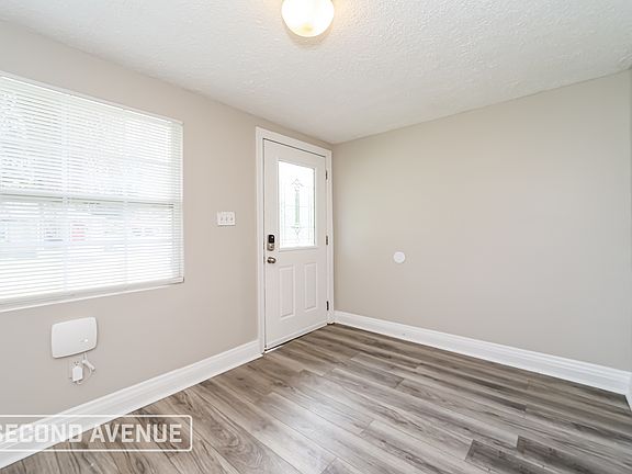 5th image of 1715 Sheridan St