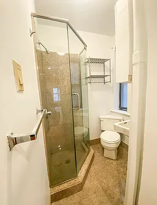 Rented by Douglas Elliman | media 15