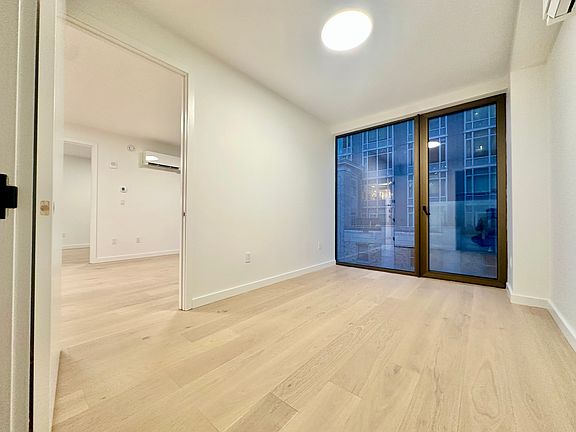 3rd image of 86 Schermerhorn St Unit 13A