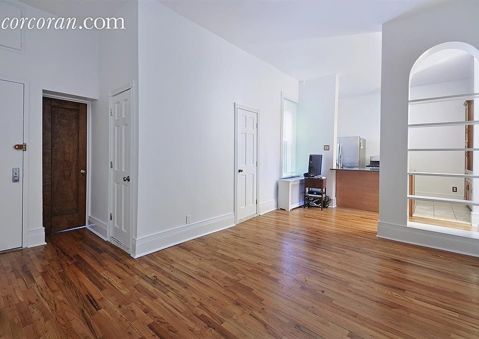 1st image of 429 12th St