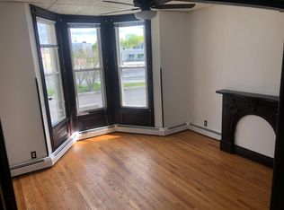 31 Aiken Ave, Rensselaer, NY 12144